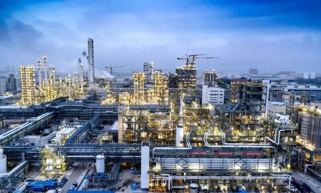 項目案例 | 寬域助力山東裕龍島煉化一體化項目打造智能安防網絡系統